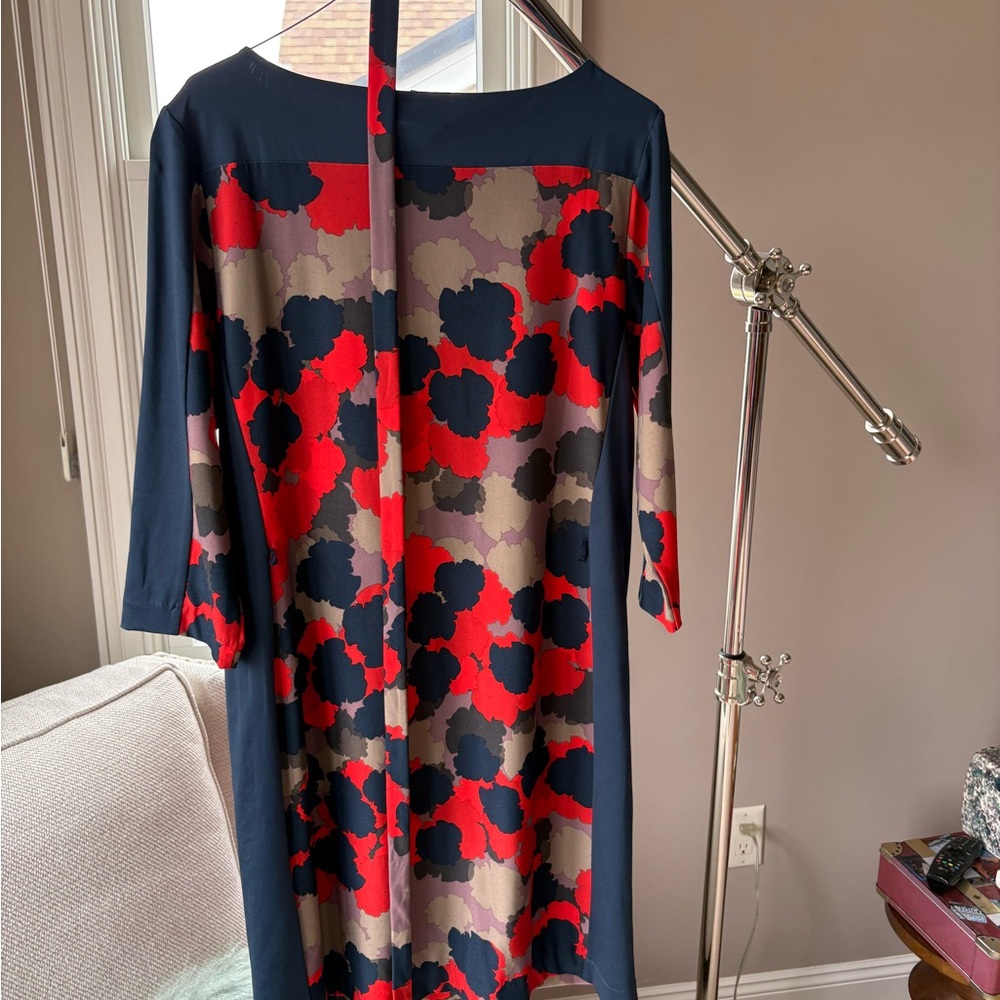 Anne Klein Navy Shift Dress with Red and Taupe Floral Pattern